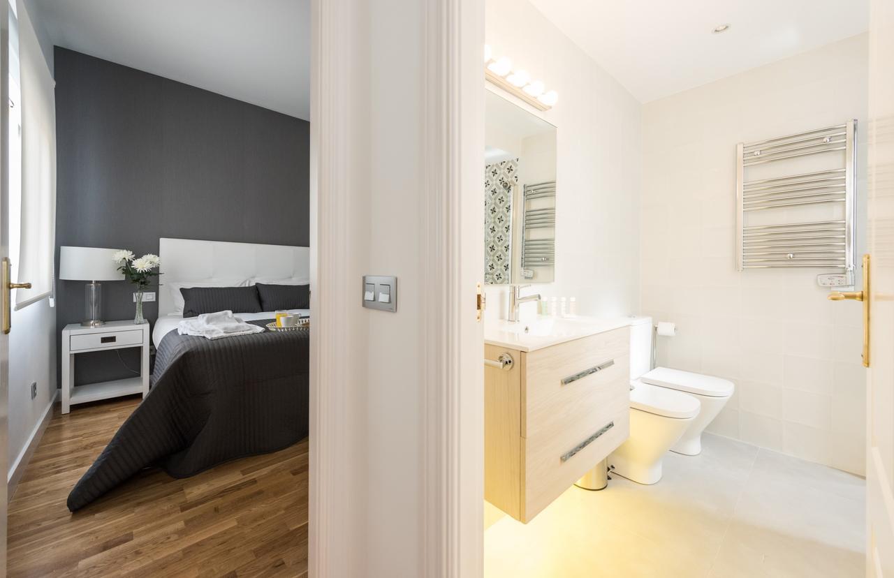 Latina Suite Madrid Exterior photo